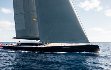 Royal Huisman  Ngoni