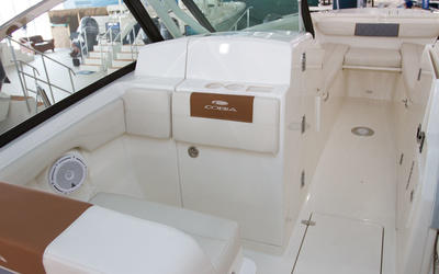 Cobia 280 DC