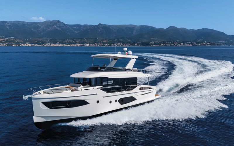 Absolute Navetta 53