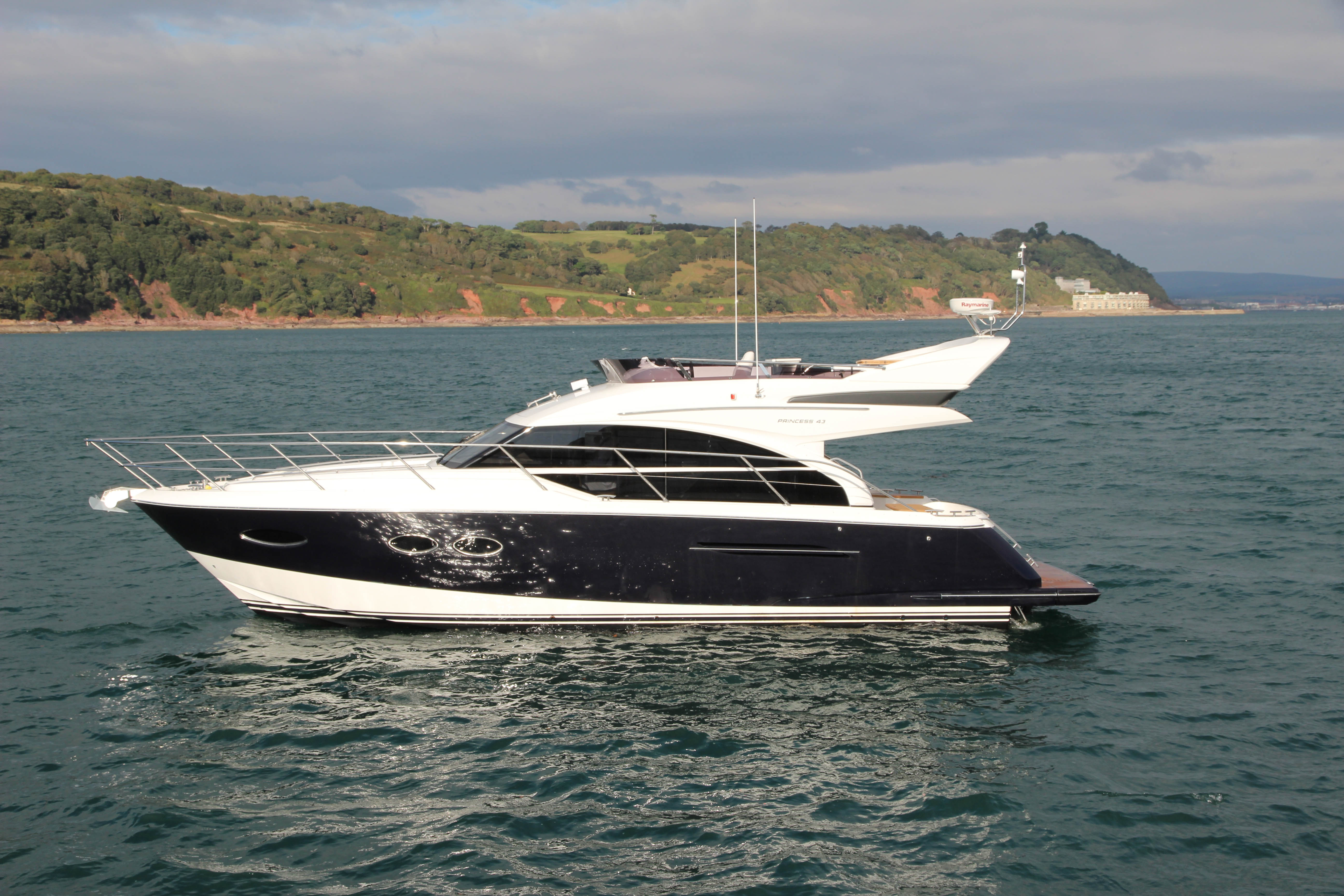 princess 43 yacht