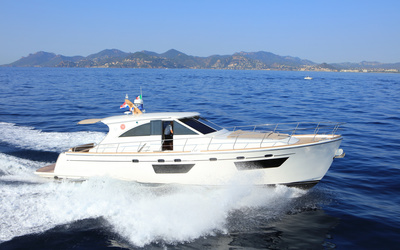 Cantieri Estensi 54 Goldstar