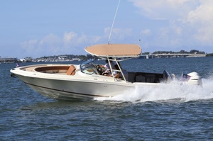 Chris-Craft Calypso 30