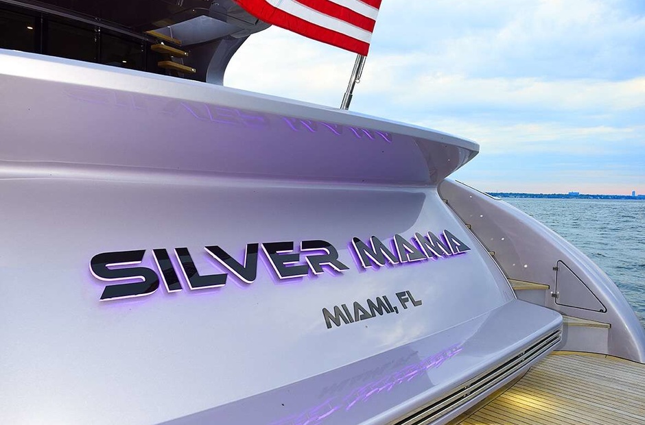 silver mama yacht
