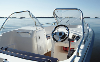 Yamarin 47 Twin Console