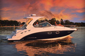 Chaparral 310 Signature