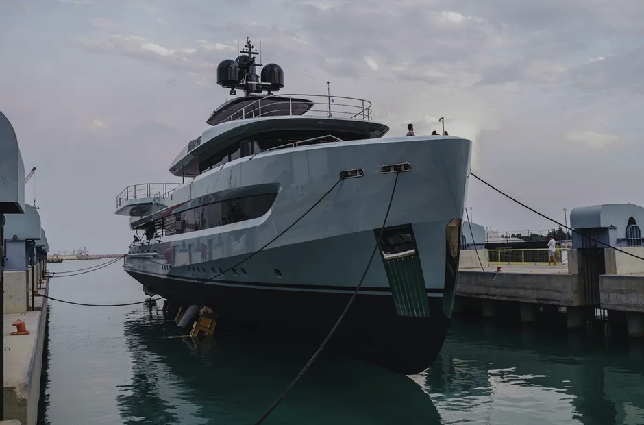Alia Yachts Limerence
