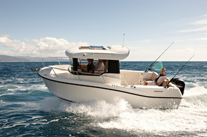 Quicksilver 605 Pilothouse