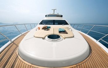 Azimut 64
