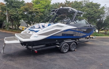 Scarab 285 ID (2022)
