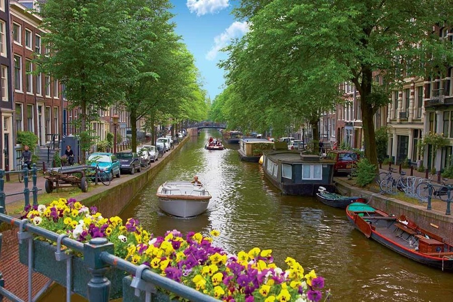 Opstand oplichter Rusteloosheid Amsterdam authorities will say «no» to petrol and diesel boats - itBoat  yacht magazine
