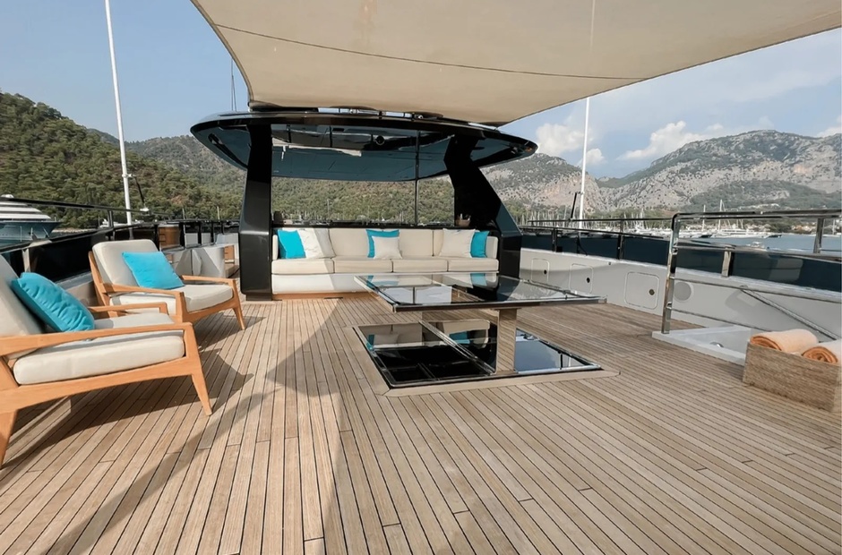 Mangusta Sunny