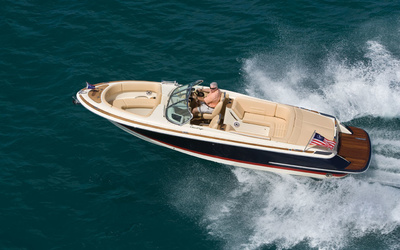 Chris-Craft Launch 27
