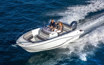Jeanneau Cap Camarat 6.5 CC Serie 3