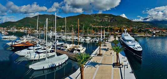 The first line of Porto Montenegro is already ready to accept yachts of various sizes, including the largest.