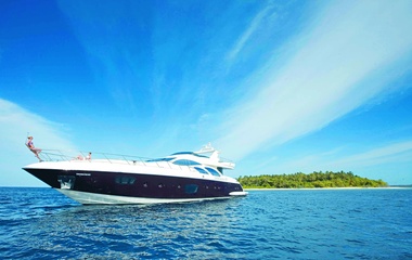 Azimut The Sultans Way 001