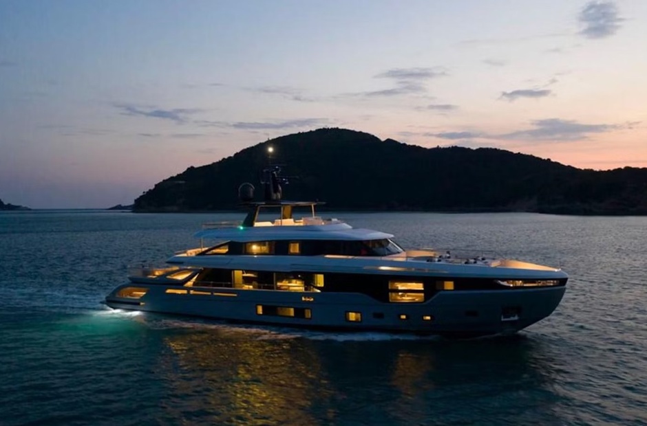 Azimut Shabby