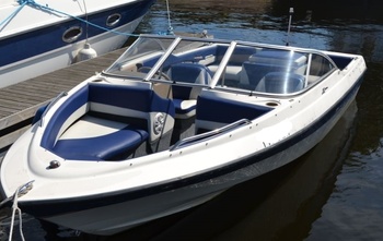 Bayliner 195 Bowrider (2005)