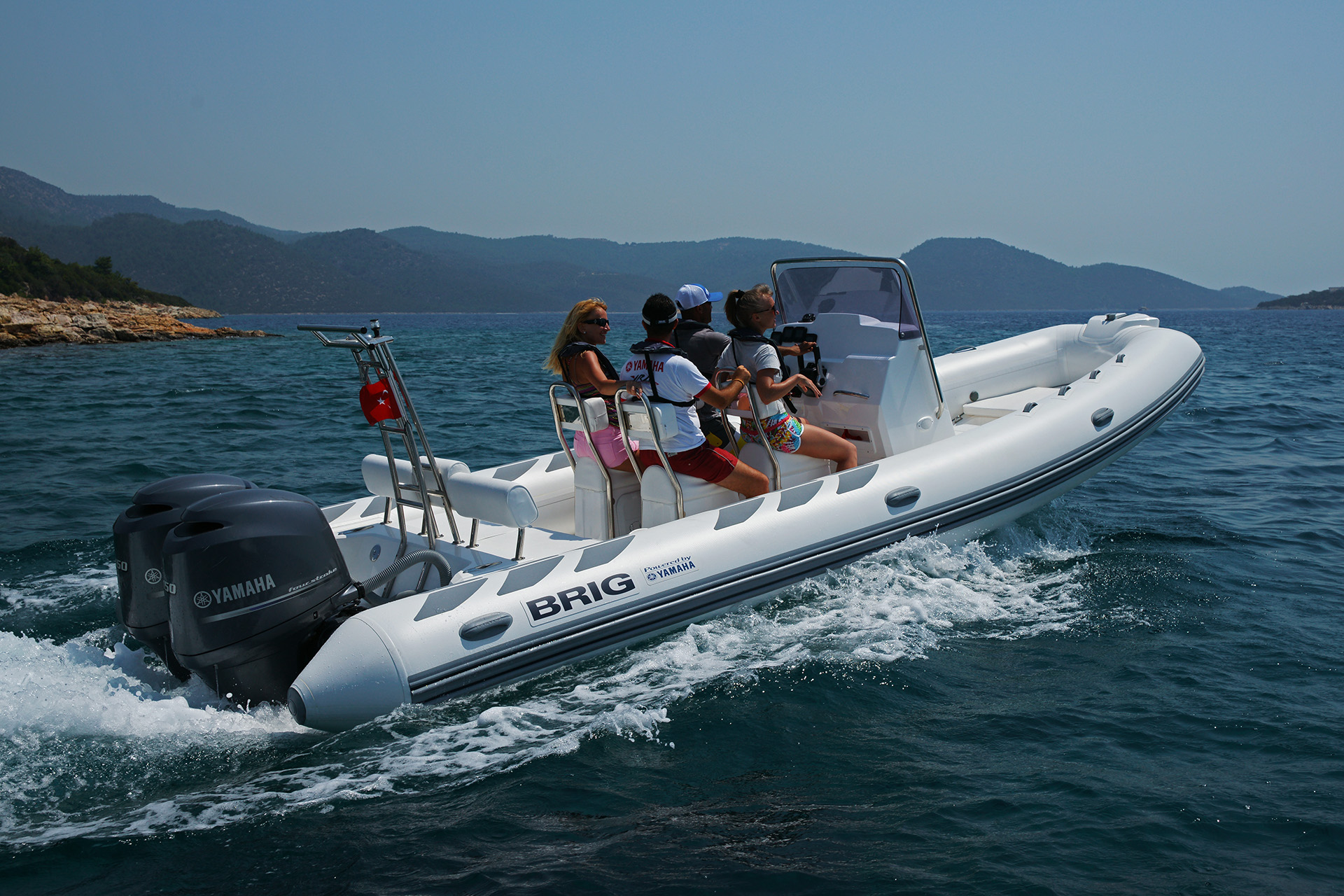 Brig Navigator 700: Prices, Specs, Reviews and Sales Information - itBoat