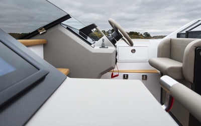 Windy Luxury Limo Tenders