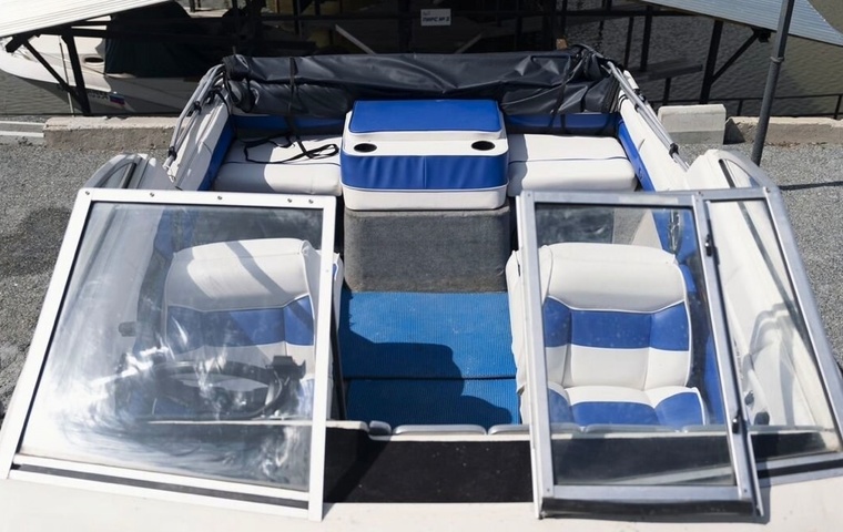 Bayliner 1952 Capri (1995)