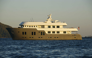 AvA Yachts Apna