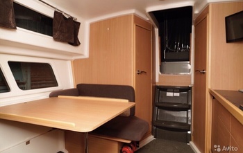 Delphia Escape 800 (2012)
