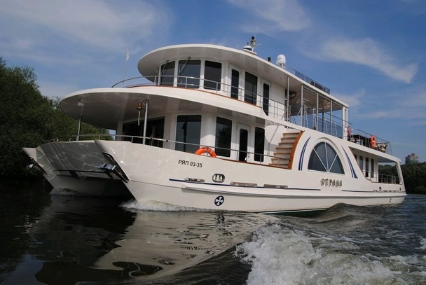 Yacht «Otrada»