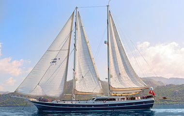 Custom Boats Perla Del Mar II