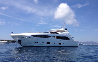 Sunseeker Lady Volantis