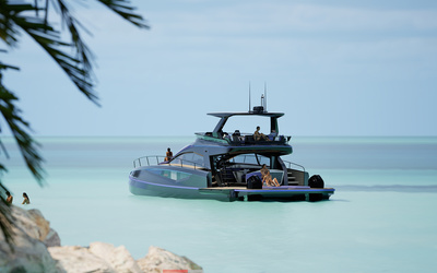 Infiniti Power 60 GT Hard Top