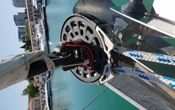 Beneteau Oceanis 38