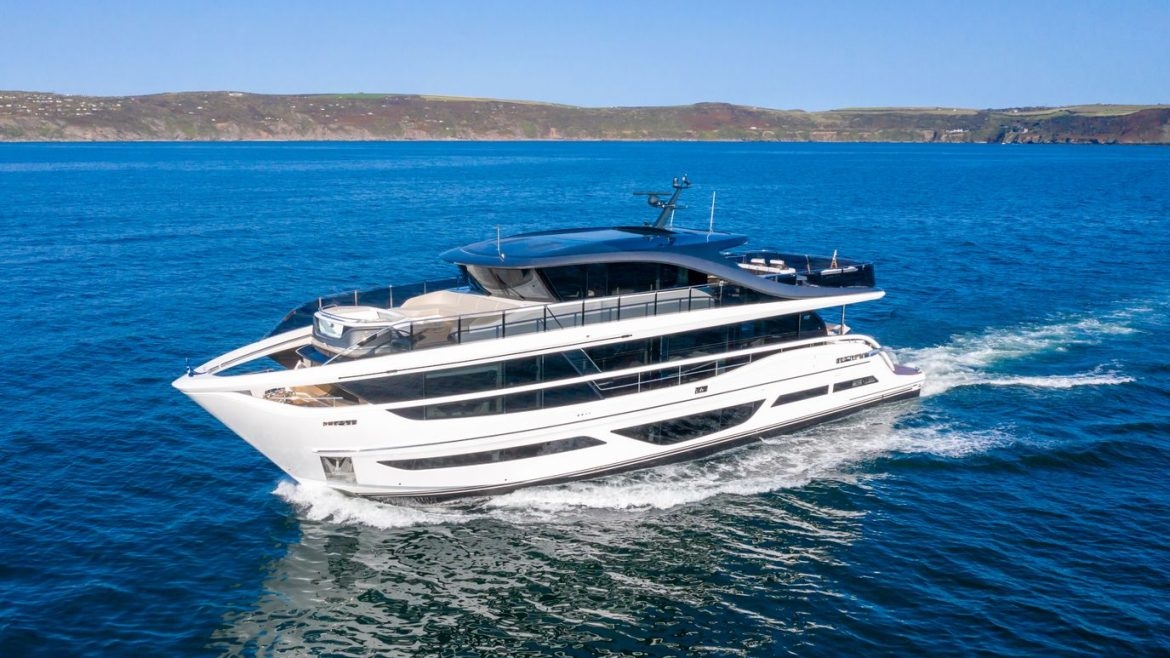 Princess X95 Prices, Specs, Reviews and Sales Information itBoat