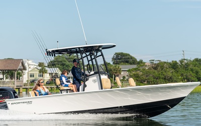 Sportsman Masters 227 Bay Boat