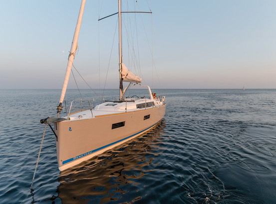 Beneteau Oceanis 38