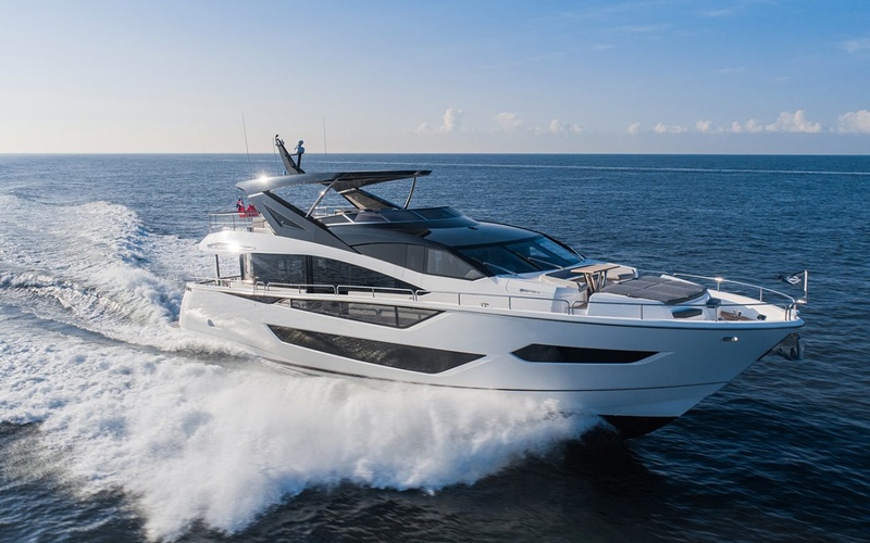 Sunseeker 88 Yacht