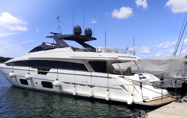 Ferretti La Familia II