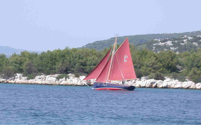 Cornish Crabbers Pilot Cutter 30