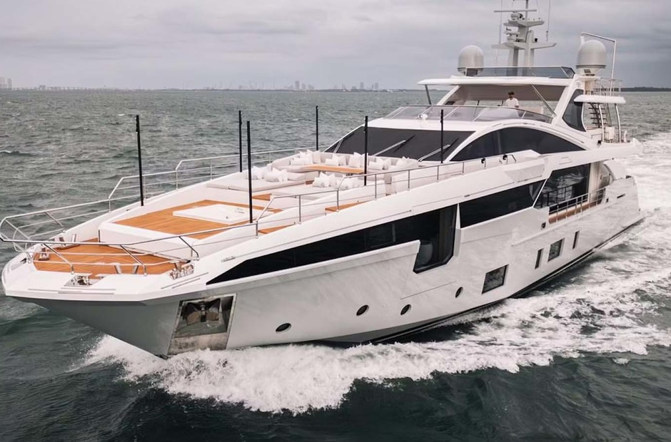 Azimut Eclipse