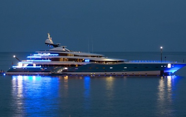 Feadship Madame Gu