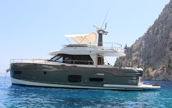 Azimut Magellano 53