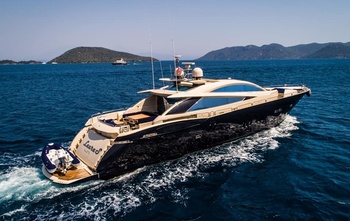 2008, Sunseeker 108 Predator