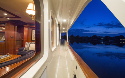 Offshore Yachts 80’ Voyager