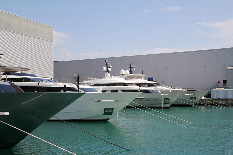 Sanlorenzo boats in La Spezia