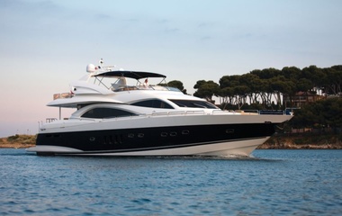 Sunseeker Molly Malone