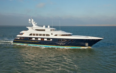 Feadship Pestifer