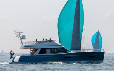 Contest 52MC Flybridge