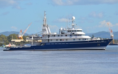 Campbell Shipyards Blue Shadow