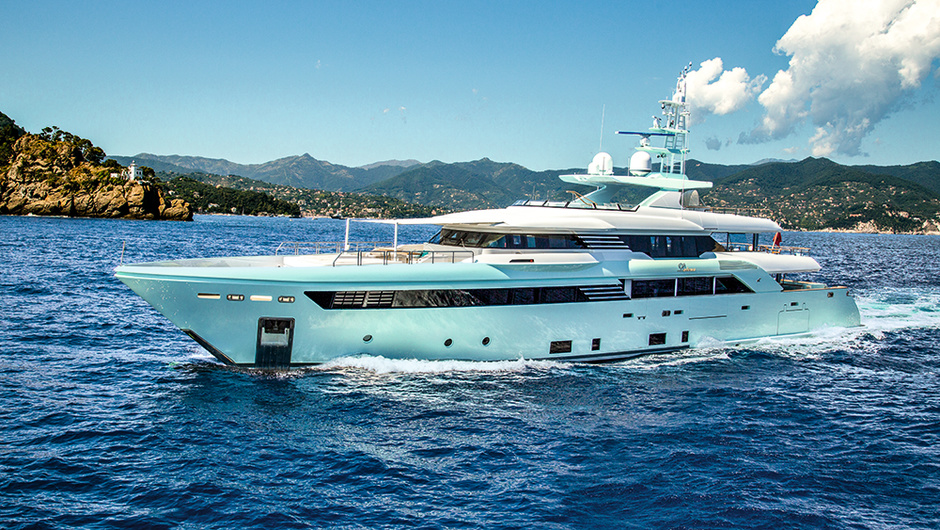 CRN Latona is owned by two Italian families, one at a time.