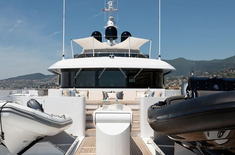 Heesen Moskito
