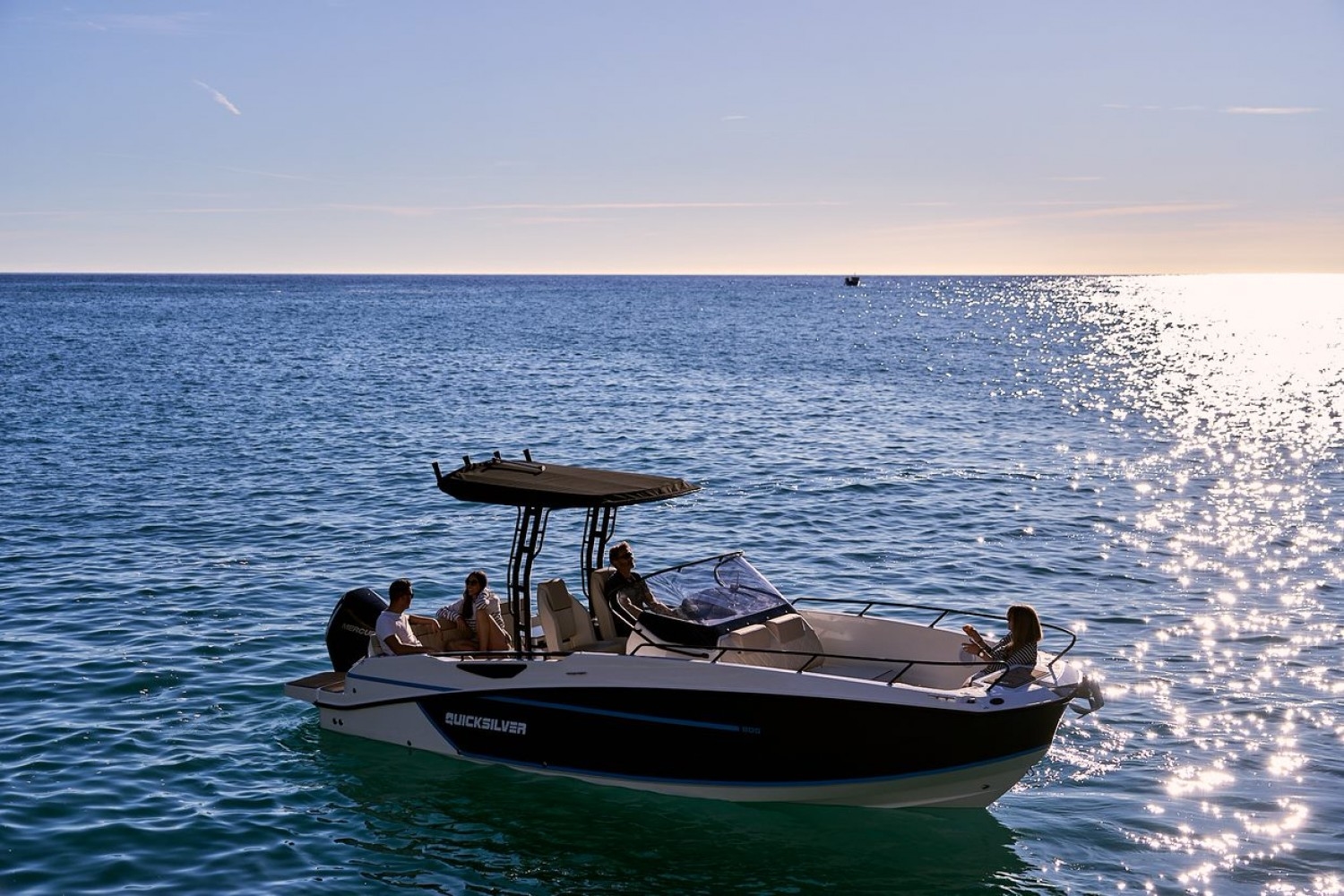 Quicksilver 805 Open: Prices, Specs, Reviews and Sales Information